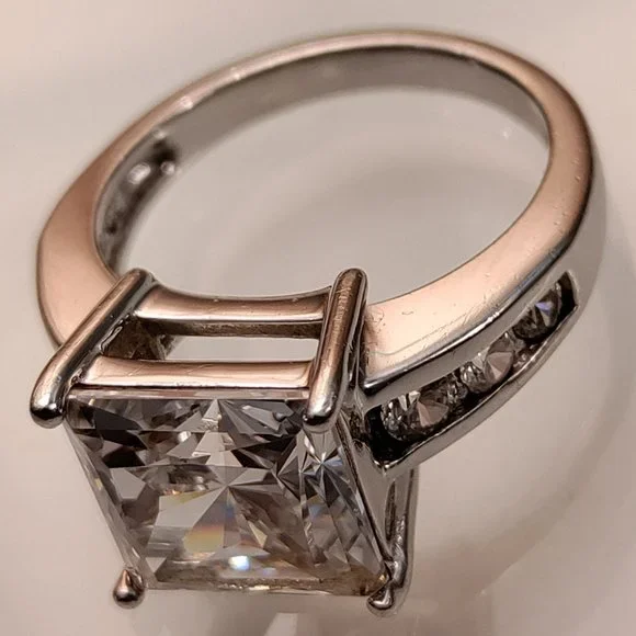 Diamonique 4ct Princess Cut CZ Sterling Silver Ring Sz-5 - Picture 5 of 7